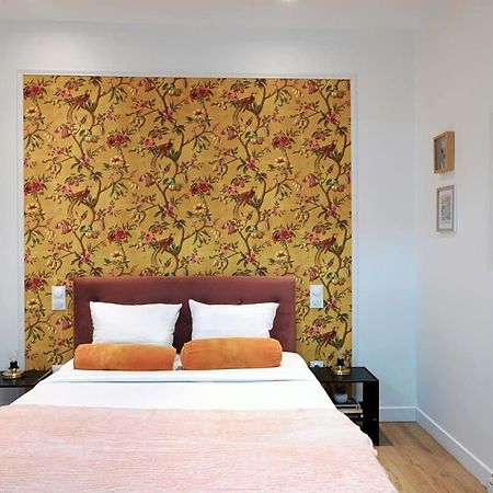 Appartement Modern Renovated Studio With A Touch Of Gilded Glamour Central Paris Extérieur photo
